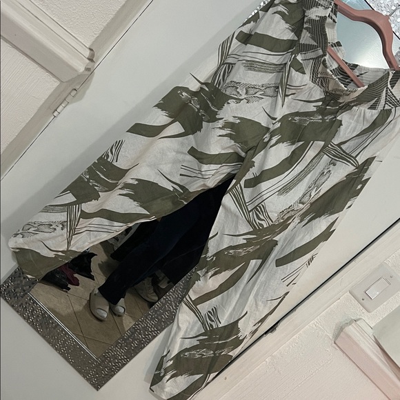 DKNY SET!! Elegant Olive Green Women's One Piece Swimsuit + Coverup Pants - Picture 4 of 9